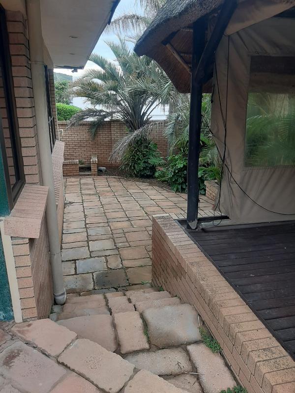 4 Bedroom Property for Sale in Blue Bend Eastern Cape